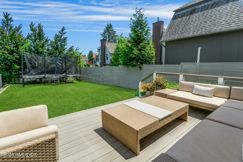 189 Connecticut Avenue Greenwich CT 06830