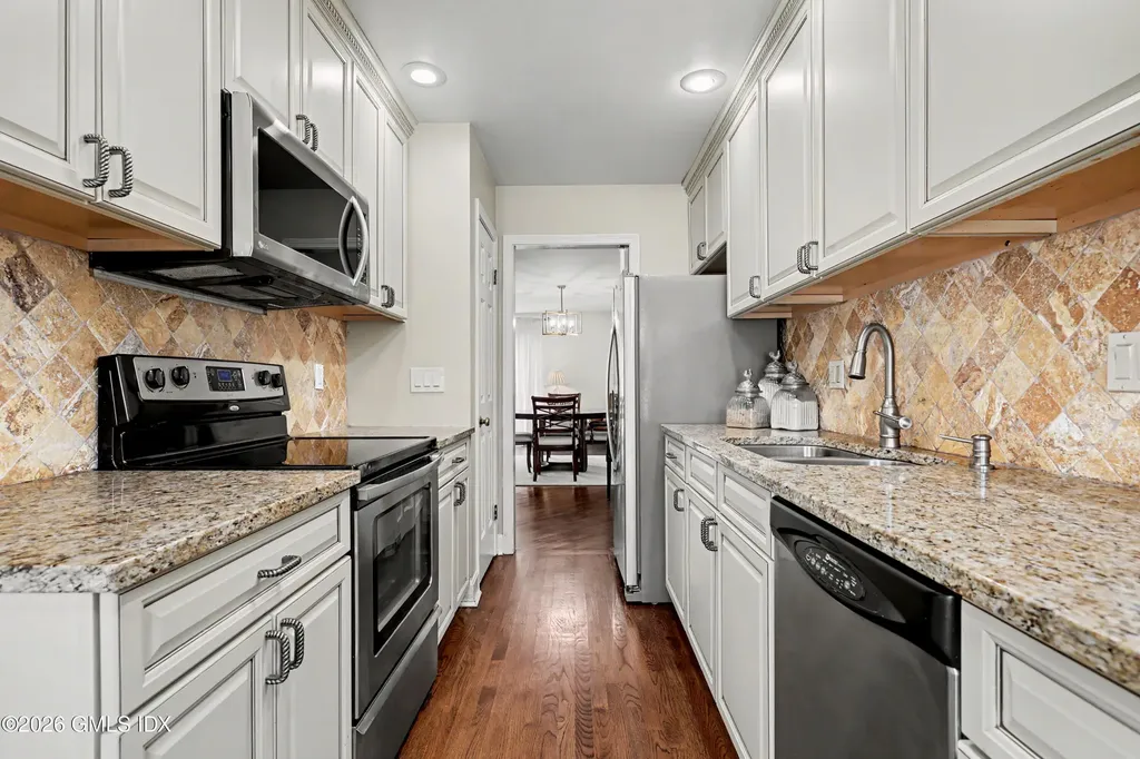 193 Hamilton Avenue Greenwich CT 06830