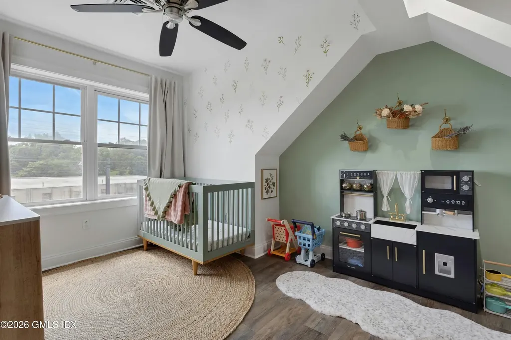 39 Maple Tree Avenue Stamford CT 06906