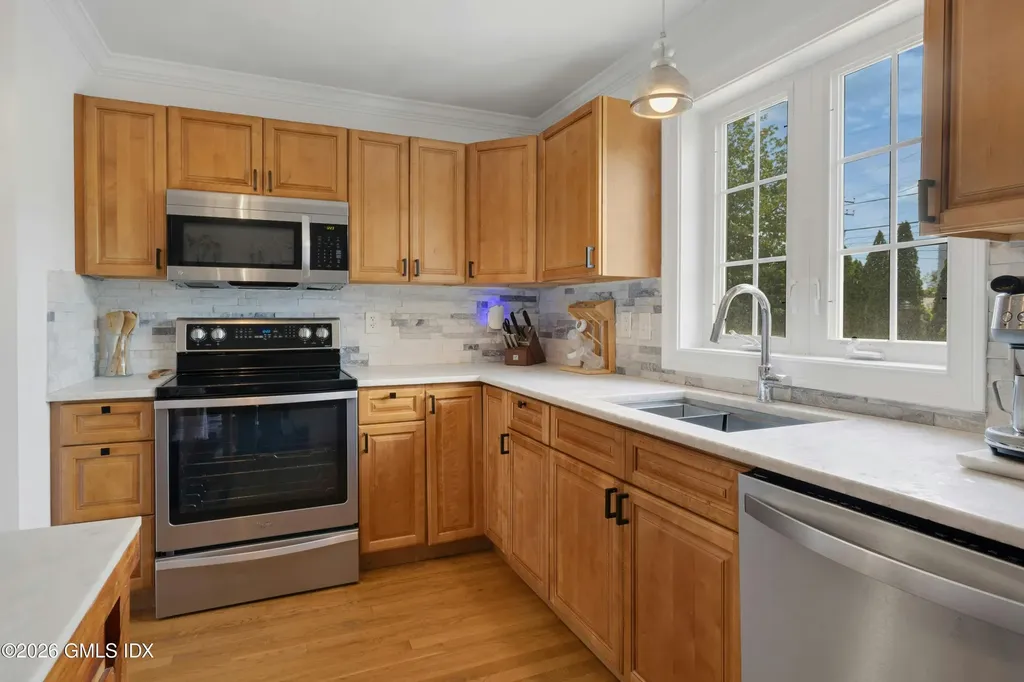 39 Maple Tree Avenue Stamford CT 06906