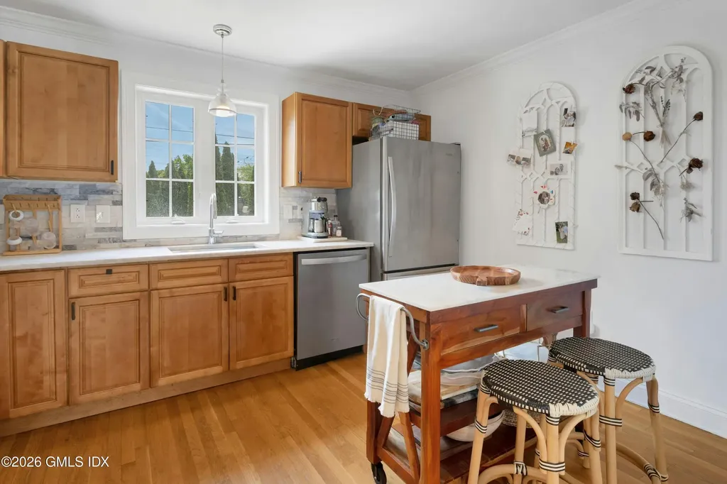 39 Maple Tree Avenue Stamford CT 06906