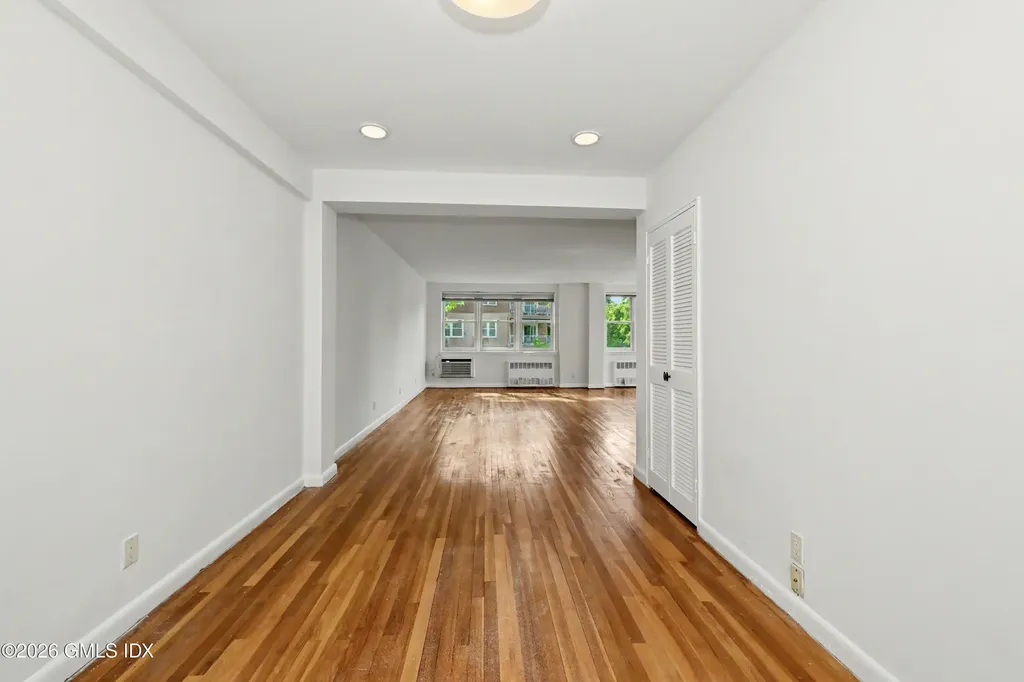1 Putnam Court Greenwich CT 06830