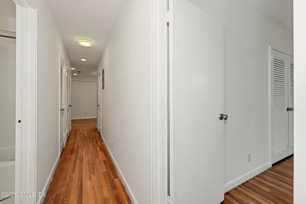1 Putnam Court Greenwich CT 06830