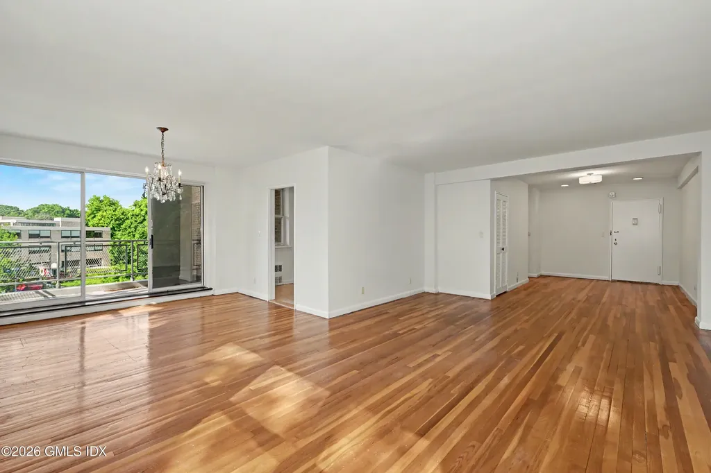 1 Putnam Court Greenwich CT 06830