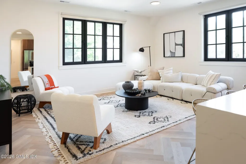 100 E Putnam Avenue Cos Cob CT 06807