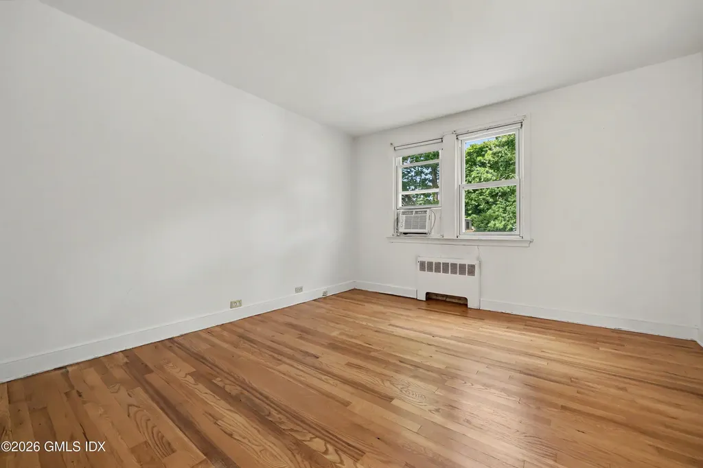 170 Dunn Avenue Stamford CT 06905