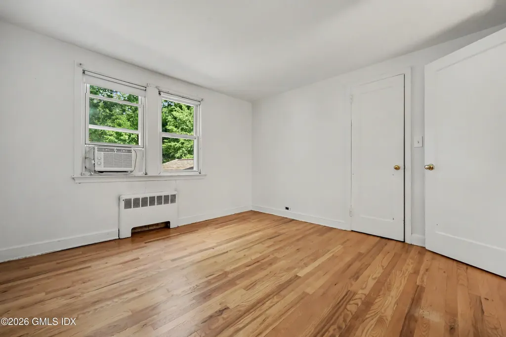 170 Dunn Avenue Stamford CT 06905