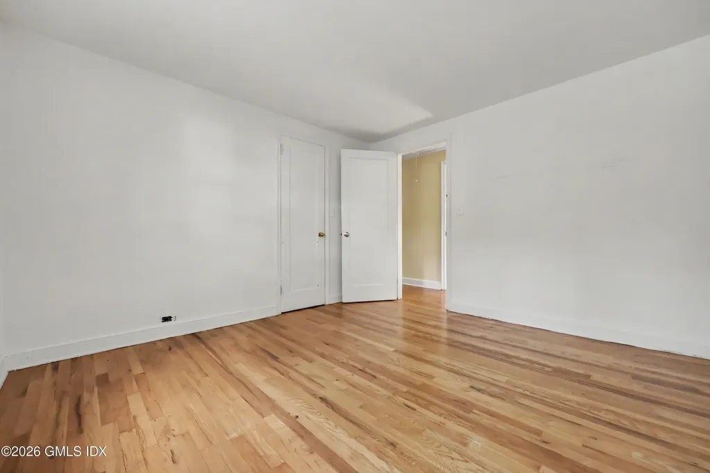 170 Dunn Avenue Stamford CT 06905
