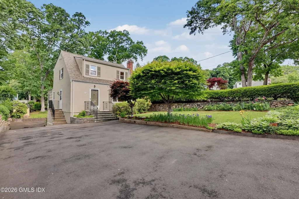 170 Dunn Avenue Stamford CT 06905