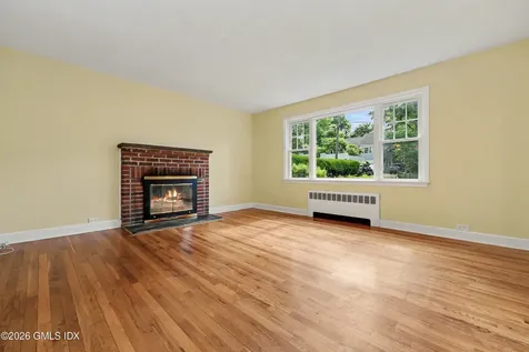170 Dunn Avenue Stamford CT 06905