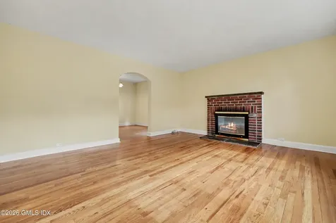 170 Dunn Avenue Stamford CT 06905
