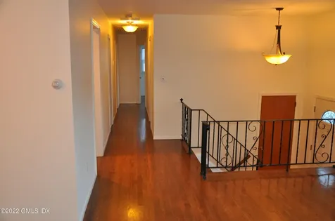 22 Essex Road Greenwich CT 06831