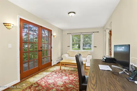 6 Halsey Drive Old Greenwich CT 06870