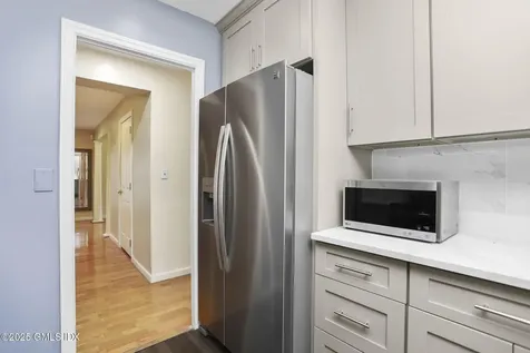 6 Halsey Drive Old Greenwich CT 06870