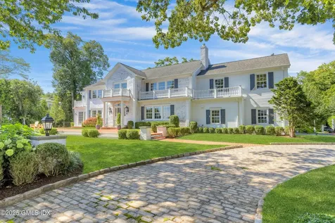 40 Willowmere Circle Riverside CT 06878