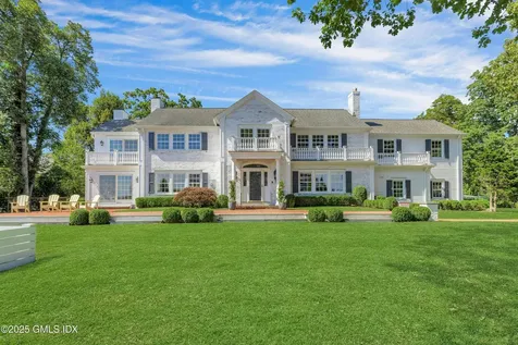 40 Willowmere Circle Riverside CT 06878