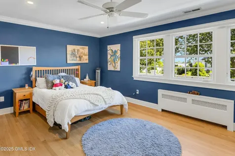 40 Willowmere Circle Riverside CT 06878