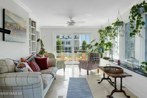 40 Willowmere Circle Riverside CT 06878