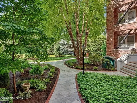 169 Mason Street Greenwich CT 06830