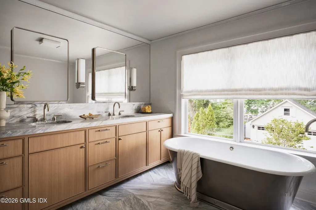 60 Benjamin Street Old Greenwich CT 06870