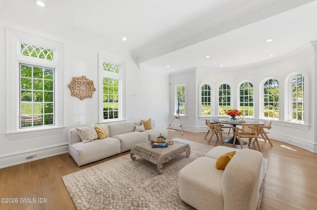 7 Loch Lane Greenwich CT 06830