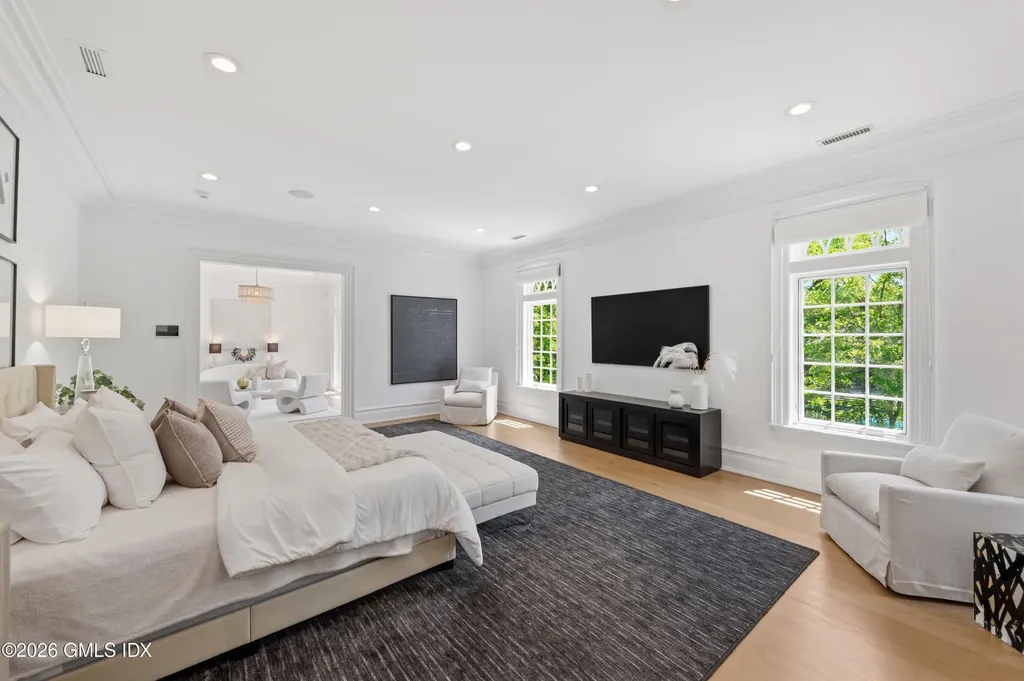 7 Loch Lane Greenwich CT 06830