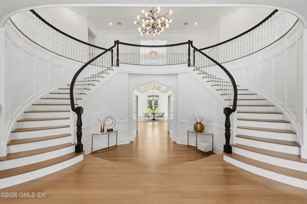 7 Loch Lane Greenwich CT 06830