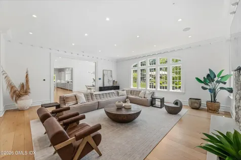 7 Loch Lane Greenwich CT 06830