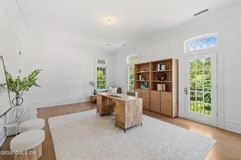 7 Loch Lane Greenwich CT 06830