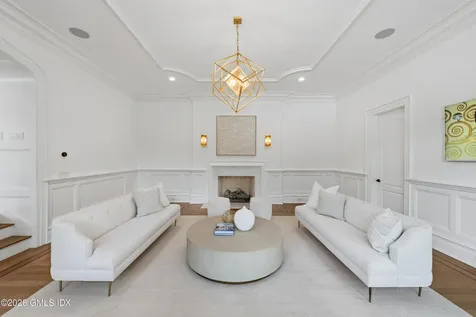 7 Loch Lane Greenwich CT 06830