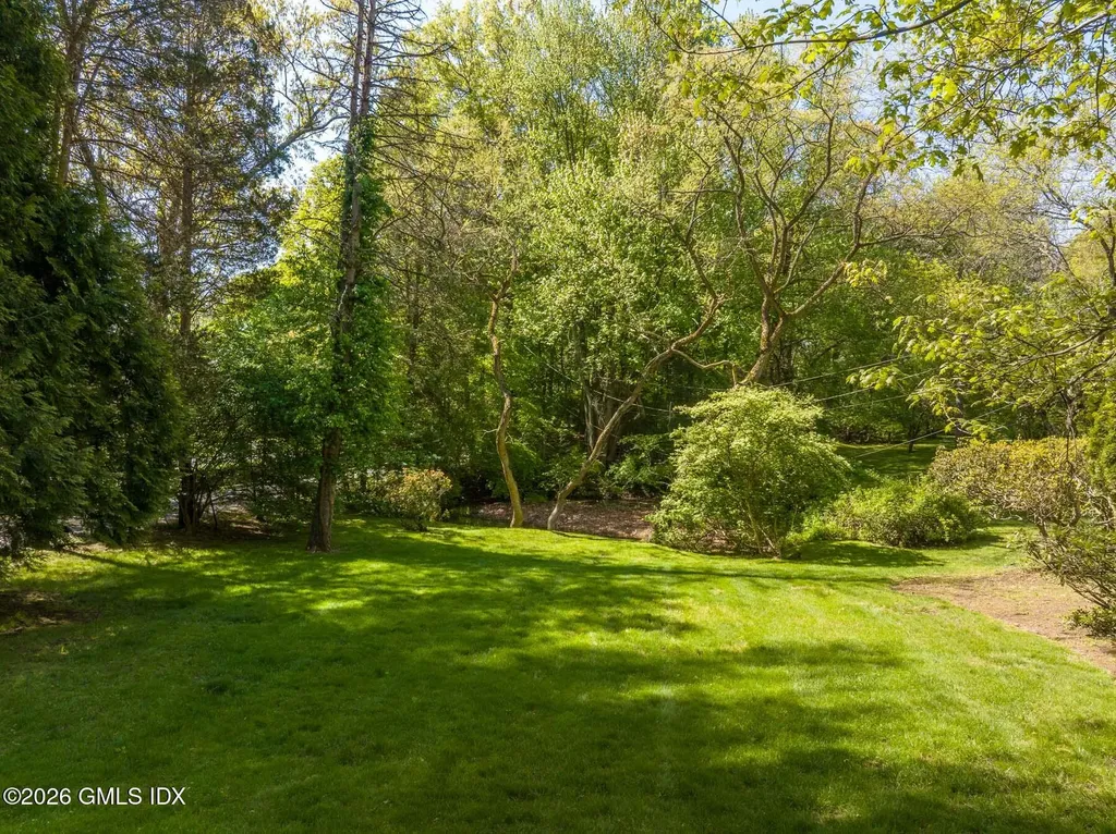 16 Vineyard Lane Greenwich CT 06831
