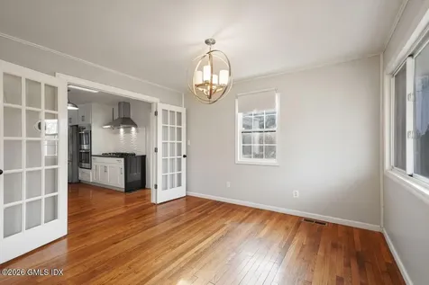 17 Circle Drive Greenwich CT 06830