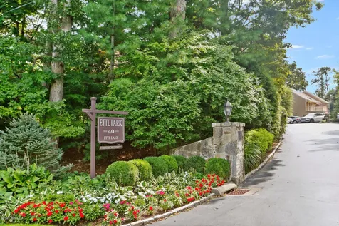 40 Ettl Lane Greenwich CT 06831