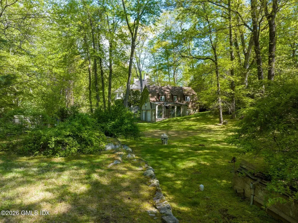 16 Vineyard Lane Greenwich CT 06831