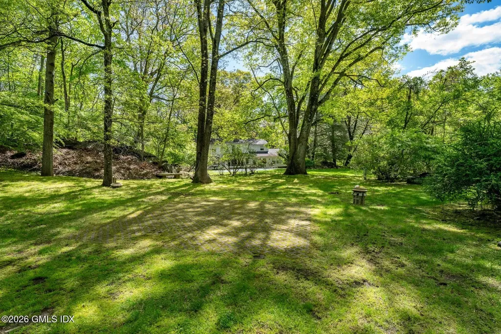 16 Vineyard Lane Greenwich CT 06831