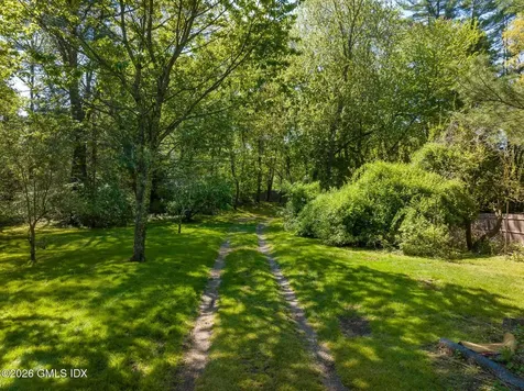 16 Vineyard Lane Greenwich CT 06831