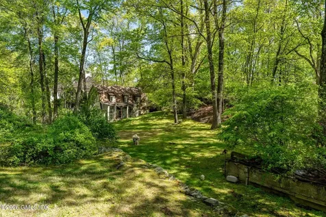 16 Vineyard Lane Greenwich CT 06831