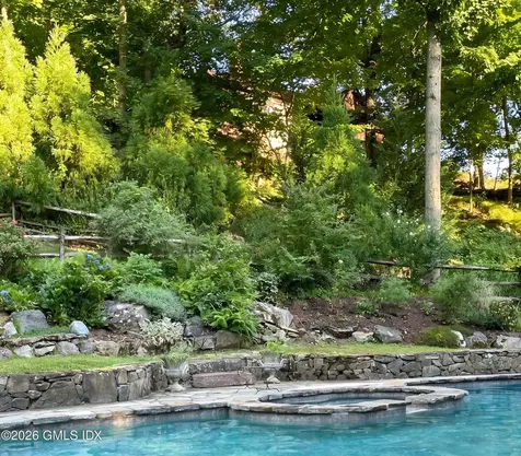 48 Goodwives River Road Darien CT 06820