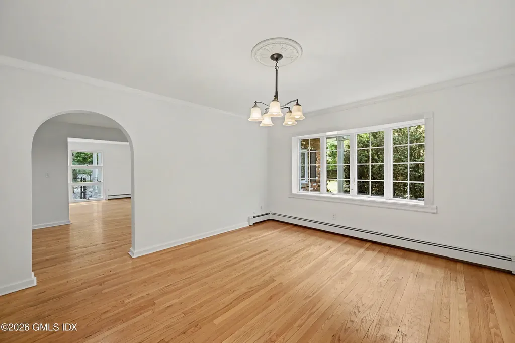 441 Cognewaugh Road Cos Cob CT 06807