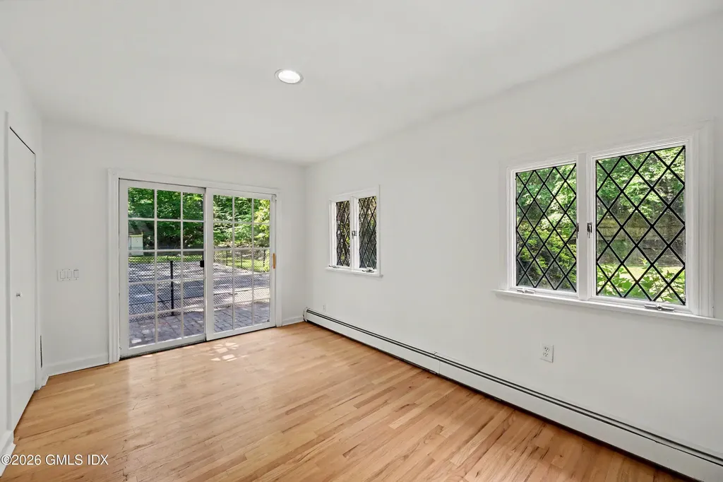 441 Cognewaugh Road Cos Cob CT 06807