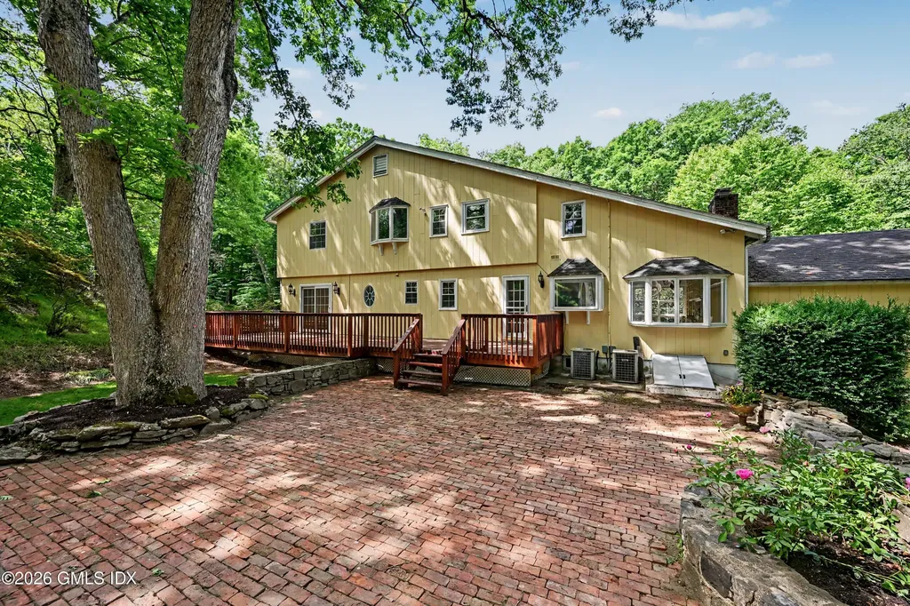 441 Cognewaugh Road Cos Cob CT 06807