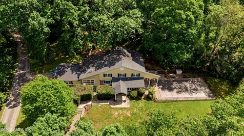441 Cognewaugh Road Cos Cob CT 06807