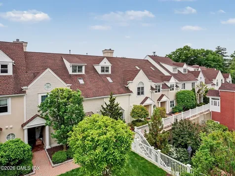 51 Forest Avenue Old Greenwich CT 06870