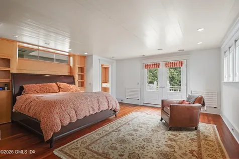 2 Wahneta Road Old Greenwich CT 06870