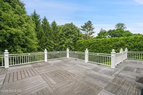 2 Wahneta Road Old Greenwich CT 06870