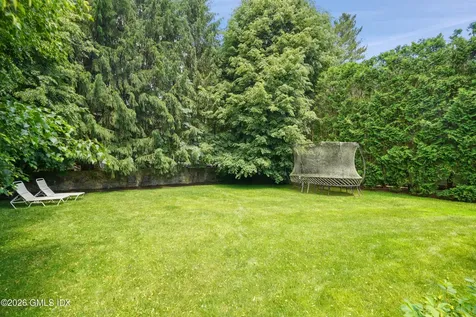 2 Wahneta Road Old Greenwich CT 06870