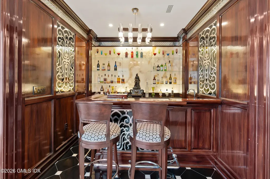 279 & 281 Saugatuck Avenue Westport CT 06880