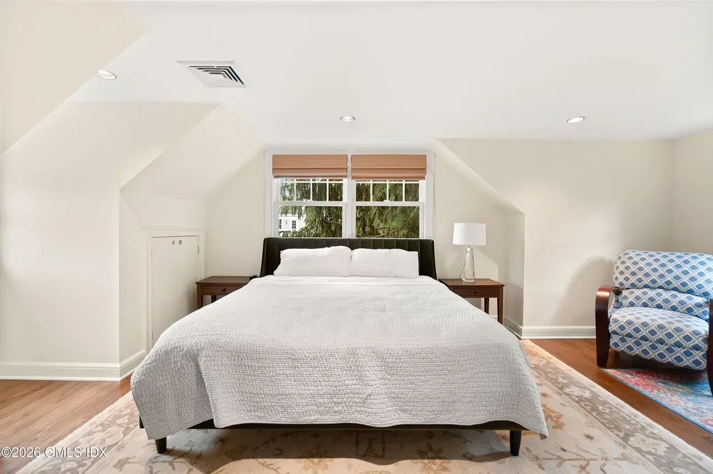 279 & 281 Saugatuck Avenue Westport CT 06880
