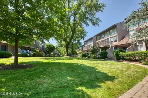 1465 E Putnam Avenue Old Greenwich CT 06870