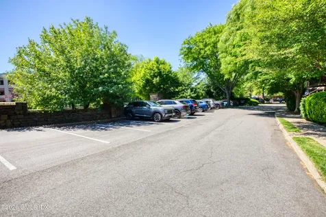 1465 E Putnam Avenue Old Greenwich CT 06870
